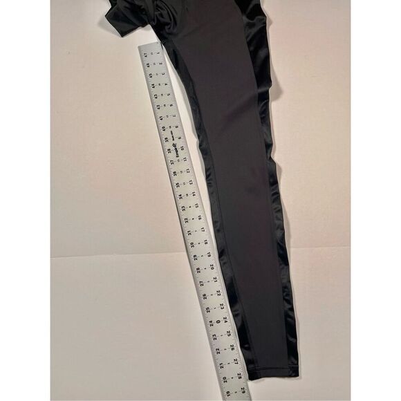 Lululemon Wunder Train High Rise Tight 28" Black Satin Panels W5GC5S Size 6 EUC - Picture 8 of 10